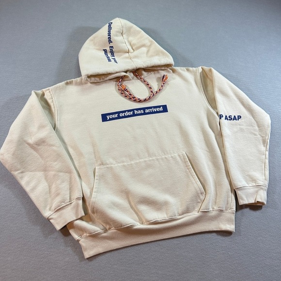 Zara Trafaluc Tops - Zara Trafaluc Cream "your order has arrived" Graphic Hoodie Sweatshirt Size‎ S